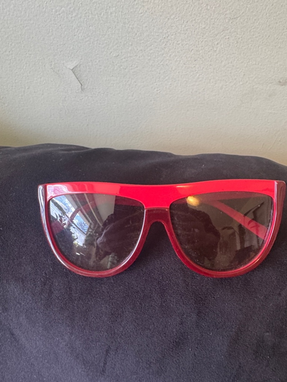 Pucci Red Women's Sunglasses - Classic Oversized Frame